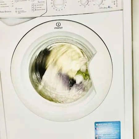 Lägenhet Nowoczesny Na Pradze